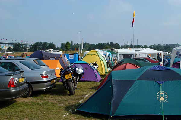 2003-06-15-afl-2027